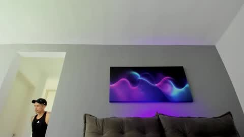 Snapshot of ayjeeem chatting on October 21, 2:29 pm Andr online show from October 21, 2:29 pm