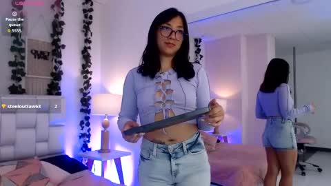 Snapshot of ayla_lumina chatting on June 4, 8:26 pm Ayla online show from June 4, 8:26 pm