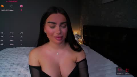 Ayla online show from January 9, 5:54 pm