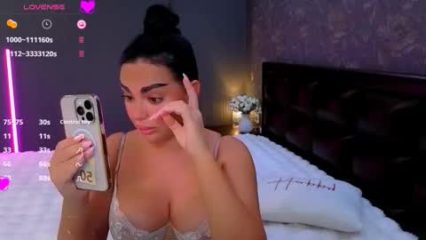 Ayla online show from October 4, 7:56 pm