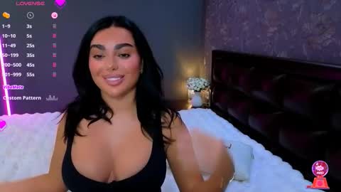 Ayla online show from October 9, 6:28 pm