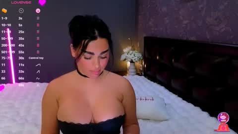 Ayla online show from October 13, 7:47 pm