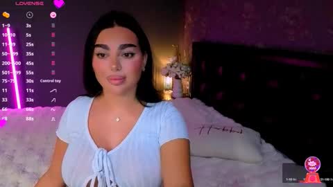 Ayla online show from October 19, 7:03 pm