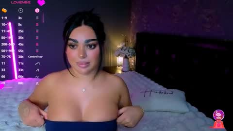 Ayla online show from October 23, 3:00 pm