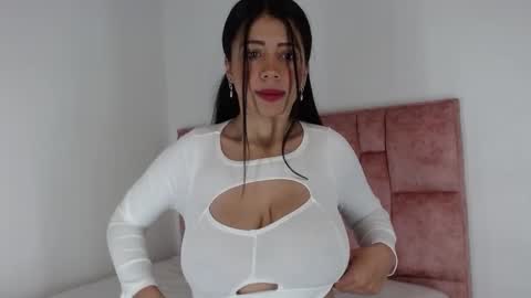 Ayla Sophia online show from December 7, 10:23 am