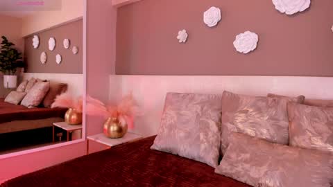 Aylin Millerxs online show from December 10, 8:49 pm