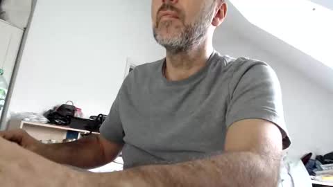 aylinniyerim online show from October 27, 12:31 pm