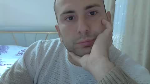 Snapshot of aymax95 chatting on November 24, 3:23 pm AYBOY online show from November 24, 3:23 pm