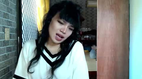 aymkyline online show from February 24, 1:47 am