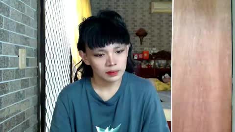 Snapshot of aymkyline chatting on May 8, 2:06 am aymkyline online show from May 8, 2:06 am
