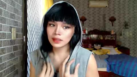 Snapshot of aymkyline chatting on May 20, 5:24 am aymkyline online show from May 20, 5:24 am