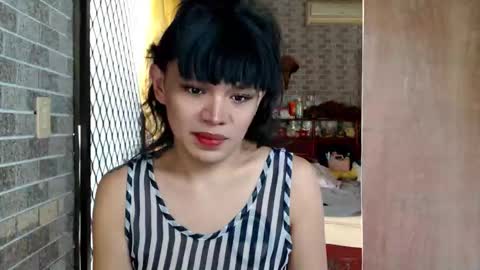 Snapshot of aymkyline chatting on May 31, 2:09 am aymkyline online show from May 31, 2:09 am
