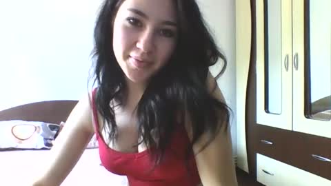 Ayra online show from August 7, 1:13 pm