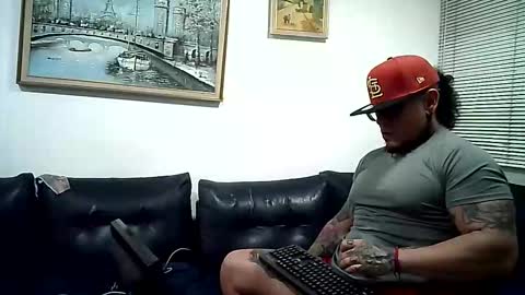 Snapshot of ayrton_naffah2 chatting on March 2, 7:15 am Ayrton naffah2 online show from March 2, 7:15 am