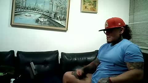 Snapshot of ayrton_naffah2 chatting on April 1, 5:30 am Ayrton naffah2 online show from April 1, 5:30 am