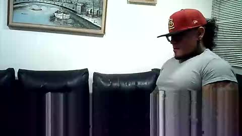 Snapshot of ayrton_naffah2 chatting on May 6, 5:57 am Ayrton naffah2 online show from May 6, 5:57 am