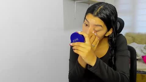 aysha_winxx online show from October 21, 11:33 am