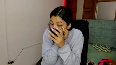 aysha_winxx online show from December 4, 3:16 am