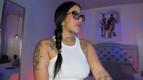 Snapshot of ayshell__ chatting on April 25, 5:43 am Ayshell online show from April 25, 5:43 am