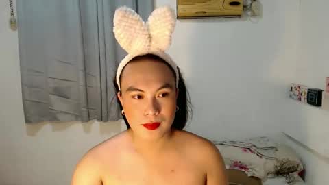 ayumi online show from February 5, 11:48 am