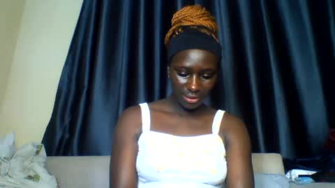 azaelia_iris online show from July 3, 7:31 pm
