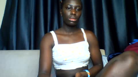 azaelia_iris online show from July 24, 7:50 am