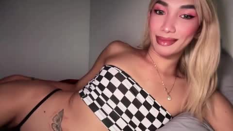 Snapshot of azalea_cum69 chatting on May 26, 5:20 pm azalea_cum69 online show from May 26, 5:20 pm