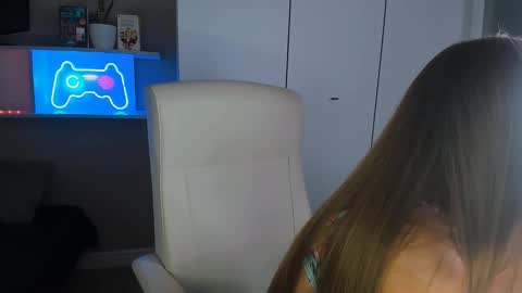 Sofia online show from December 10, 1:22 pm