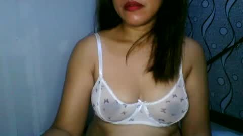azelliya2018 online show from July 5, 9:38 am