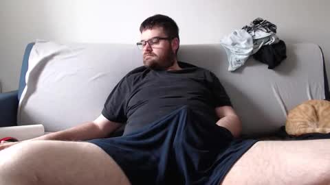 Snapshot of azer912 chatting on November 10, 9:41 am Azer online show from November 10, 9:41 am