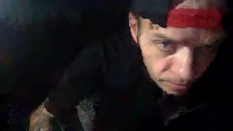 azlee87 online show from October 11, 1:49 am