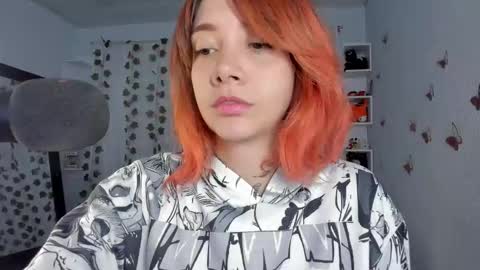 azumi saan online show from October 11, 1:49 am