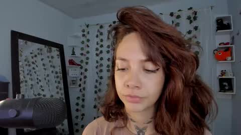 azumi saan online show from December 23, 2:09 am