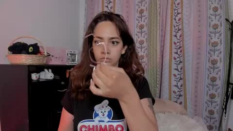 azumi saan online show from May 21, 1:23 am