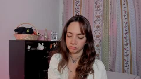 azumi saan online show from June 11, 3:26 am