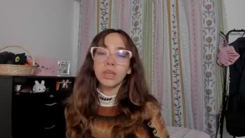 azumi saan online show from June 16, 3:31 am