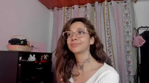 azumi saan online show from June 22, 2:46 am