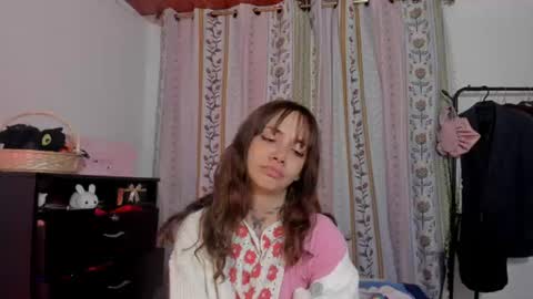 azumi saan online show from June 25, 2:44 am
