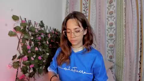 azumi saan online show from July 24, 2:53 am