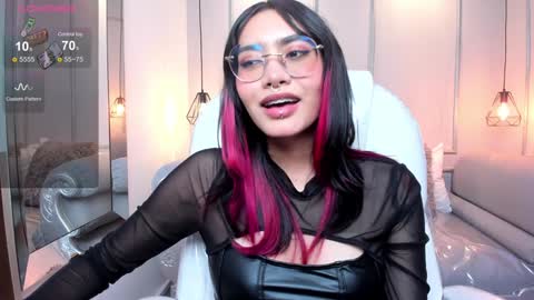 Azura online show from December 28, 10:23 pm