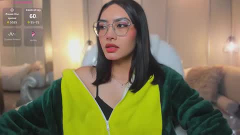 Azura online show from March 2, 7:21 pm