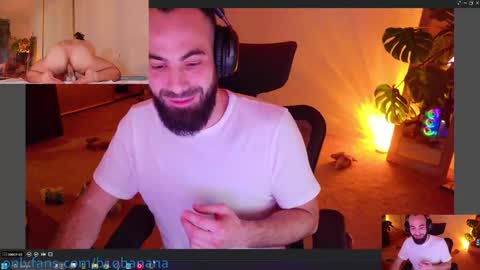 Snapshot of b1gbanana chatting on March 10, 4:17 am b1gbanana online show from March 10, 4:17 am