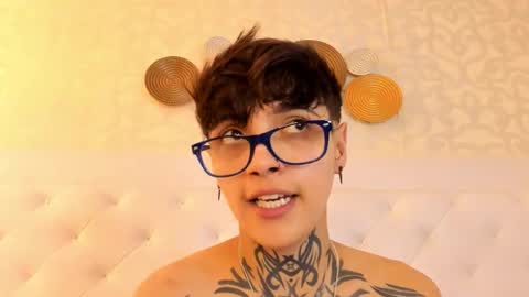 Anny online show from October 11, 11:47 pm