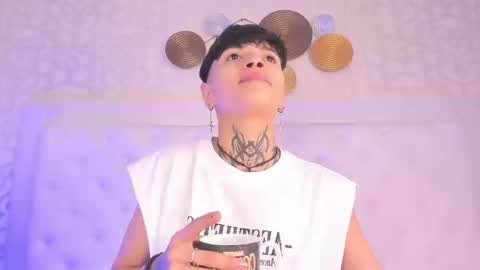 Anny online show from March 13, 4:08 am