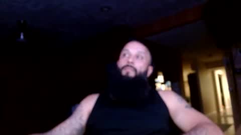 Snapshot of b713htx chatting on July 9, 6:06 am Miguel online show from July 9, 6:06 am