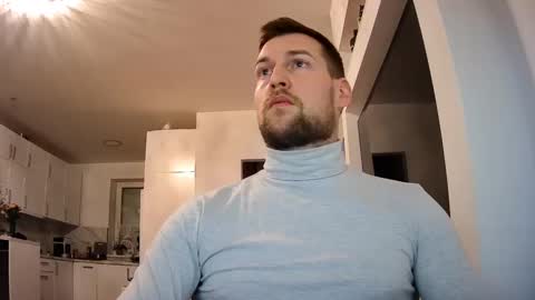 Snapshot of b_marco_ chatting on January 24, 4:28 pm b_marco_ online show from January 24, 4:28 pm