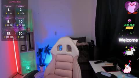 Snapshot of baaby_boyy chatting on November 25, 11:21 am odeley online show from November 25, 11:21 am