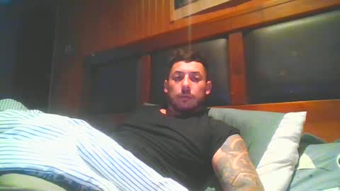 baadddboooy69 online show from July 4, 6:03 pm