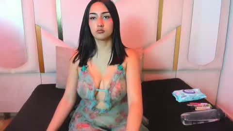 nika strom online show from June 9, 3:12 pm