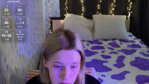 Sweety Eva online show from March 28, 10:59 am